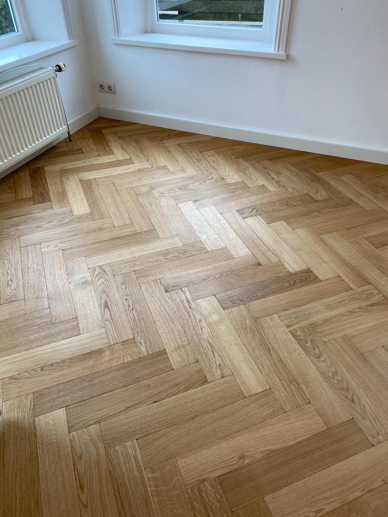 Eiken visgraat tapis kan prima in combinatie met vloerverwarming!