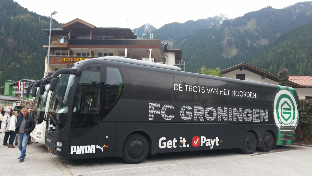 Spelersbus FC Groningen van Drenthe Tours