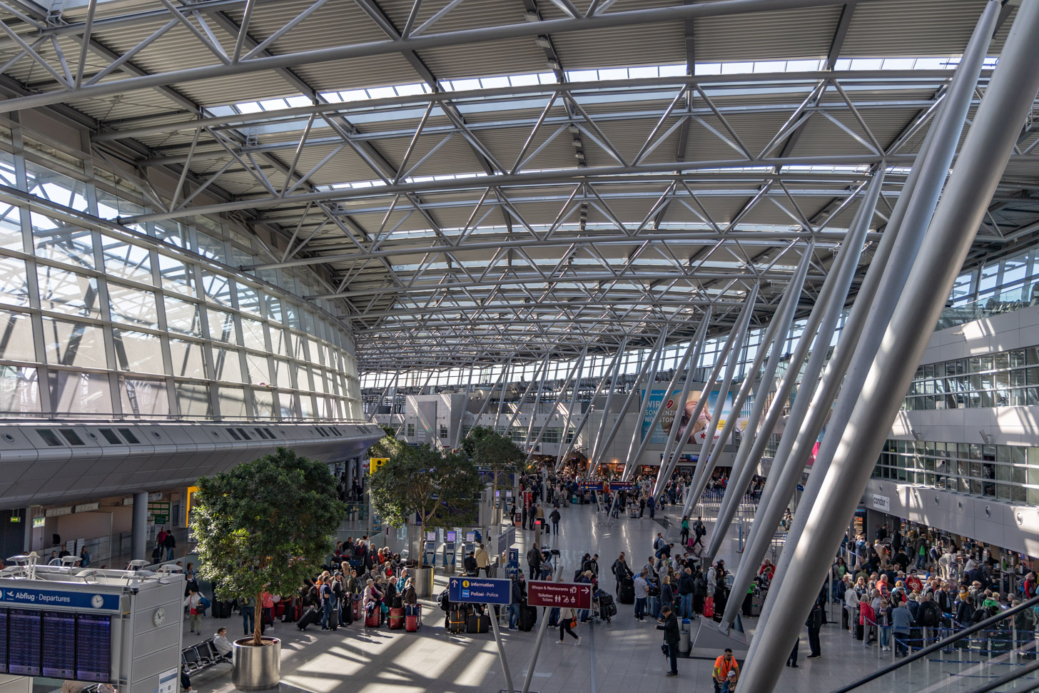 Dusseldorf Airport 
