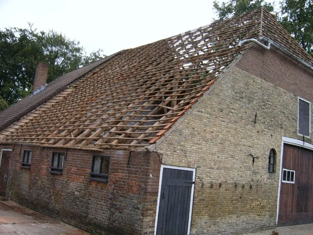 Boerderij met houtwormschade