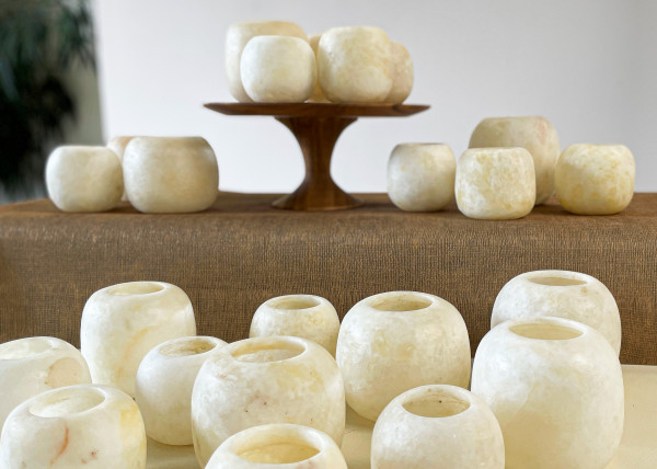 Tealight holder - Alabaster Large - Butter - Zenza