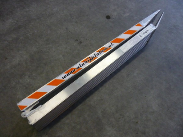 Oprijplaat opklapbaar, zonder rand 2.000 X 250 - Superlicht