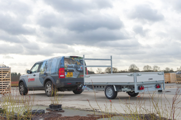 Henra plateauwagen 1500 kg 301x165