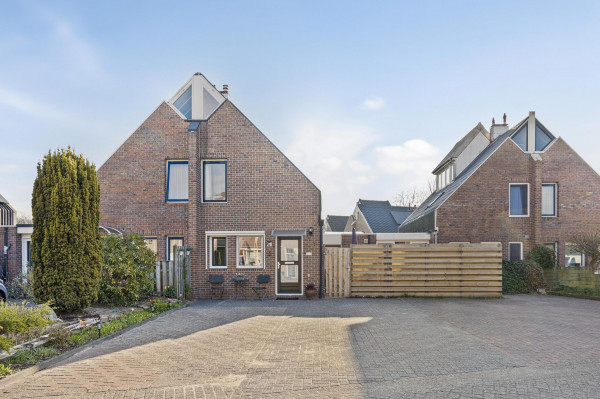 Echten 12, Zuidlaren