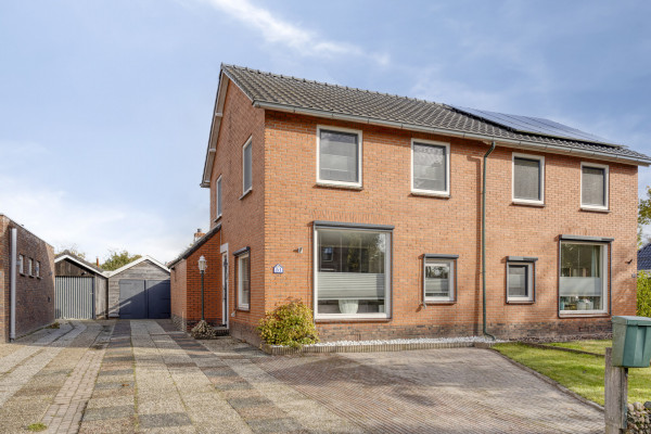 Molenakkers 31, Annen