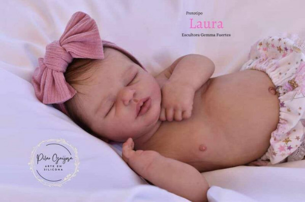 Reserva el kit de cuerpo completo de silicona laura - gemma fuertes alvares — platinum ecoflex20 product foto