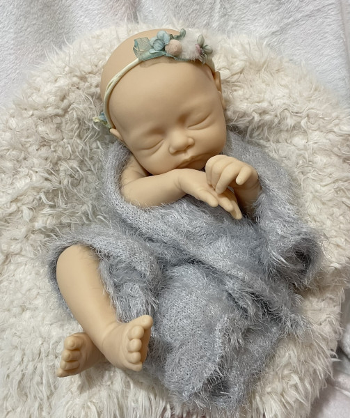 Pre-order Seren by Estibaliz Alonso Vega product photo