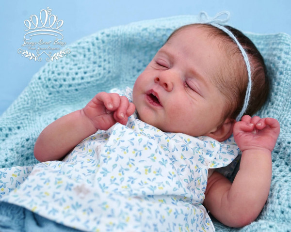 Pre-order kit Ilea by Olga Auer product photo