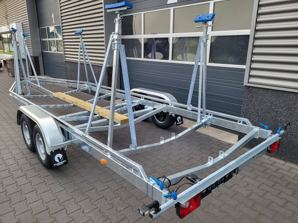 Vlemmix Zeilboot trailer 8,4 m 3500 kg