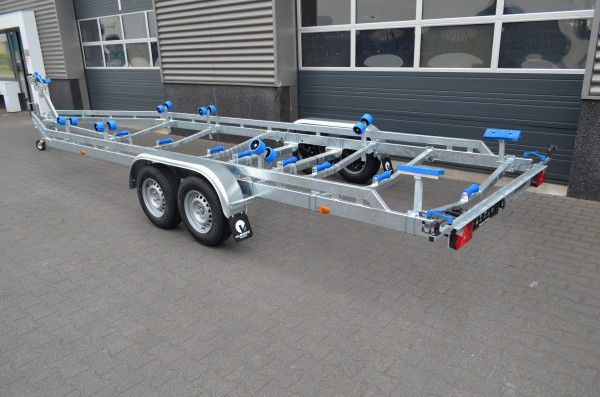 Vlemmix Boottrailer 9,2 m 3500 kg