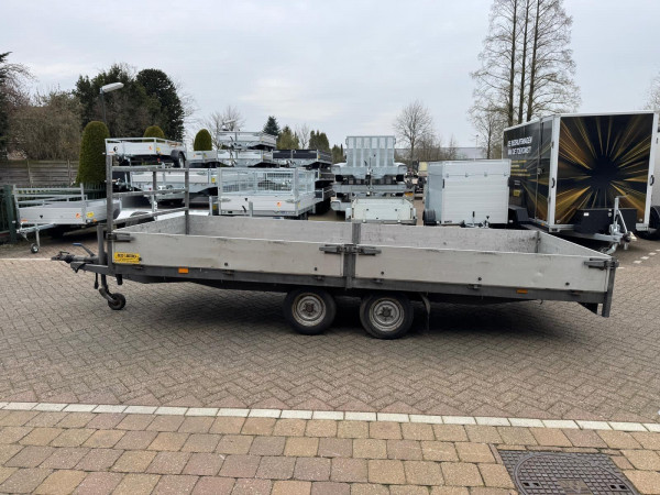 Hapert Plateauwagen 450x180  plateauwagen