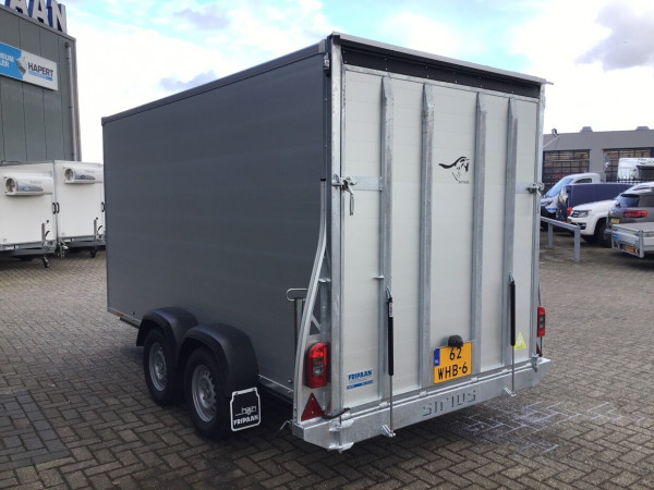 Geslotenwagen met klep/deur