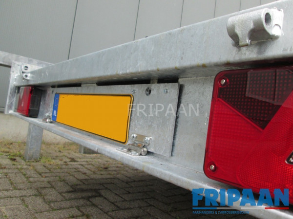 Transporter 305 x 180