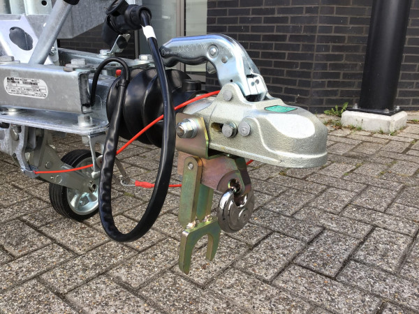 Plateauwagen 300 x 160 2000kg