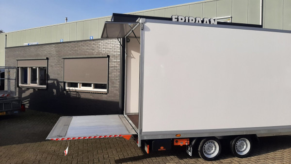 Hapert Sapphire | met Dhollandia laadklep | 455x200x210 