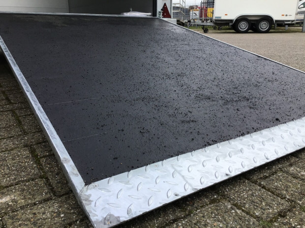 Gesloten wagen Sirius G255 | Aluminium | 251x141x190