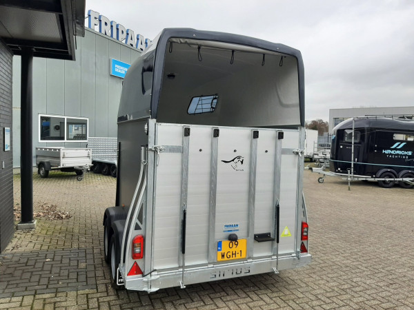 Sirius | S75 met Zadelkamer | Alu/Antraciet | 2 paards