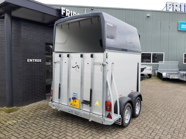 Paardentrailer Sirius | S75 met Zadelkamer | Alu/Antraciet | 2 paards