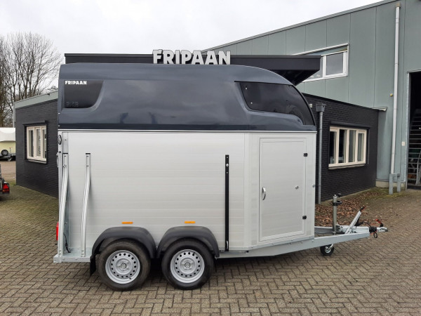 Paardentrailer Sirius | S75 met Zadelkamer | Alu/Antraciet | 2 paards