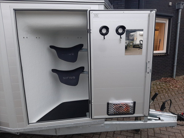 Paardentrailer Sirius | S75 met Zadelkamer | Alu/Grijs | 2 paards