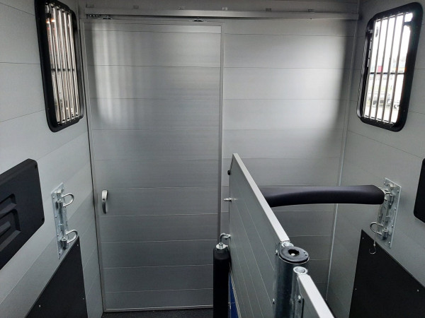 Paardentrailer Sirius | S150 Paardentrailer | Aluminium