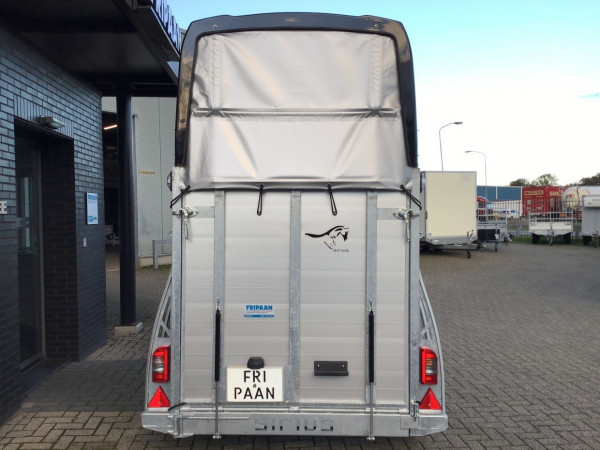 Paardentrailer Sirius | S45 met Zadelkamer | Alu/Zwart | 1.5 paards