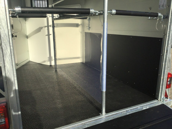 Sirius | S80 met Zadelkamer | Alu/Grijs | 2 paards