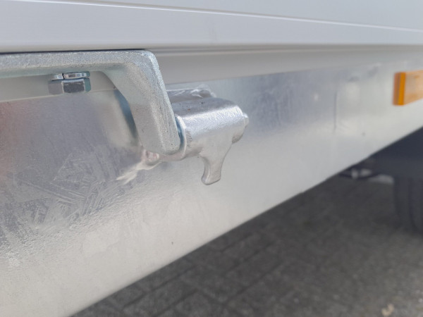 Hapert Azure H-2 | 2700kg | 405x200 Oprijpakket (Fastmover)