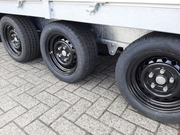 Hapert Azure H-3 | 3500kg | 505x220