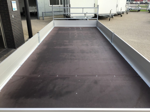 Hapert Azure H-3 | 3500kg | 605x220