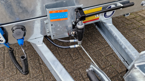 Hapert Cobalt + | 3500kg | 335x180