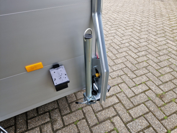 Debon Roadster 300 | Met zijdeur | Zwart