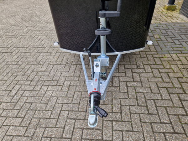 Gesloten wagen Debon Roadster 255