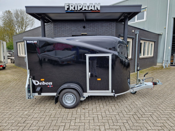 Gesloten wagen Debon Cargo | Met zijdeur | Zwart