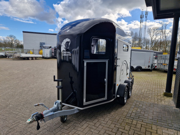 Cheval Liberte  Gold 3 | Zadelkamer | 2600kg