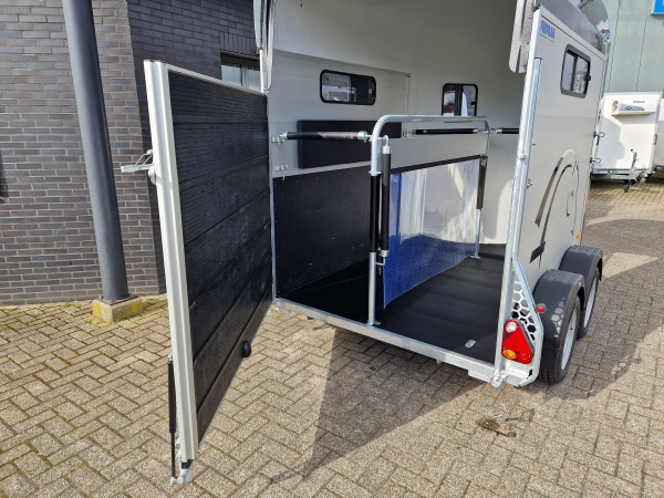 Paardentrailer Cheval Liberte  Gold 3 | Zadelkamer | 2600kg