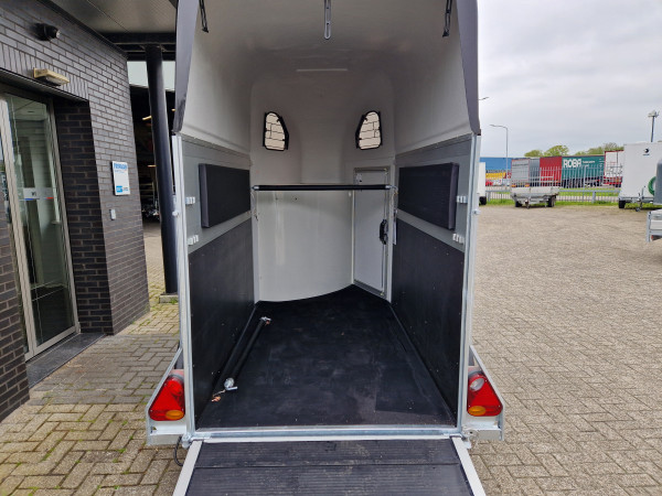 Paardentrailer Cheval Liberte Gold One | Zadelkamer | Pullman veersysteem |1600kg