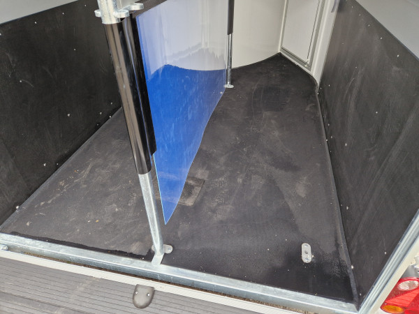 Paardentrailer Cheval Liberte  Gold Origins | Zadelkamer | 2000kg