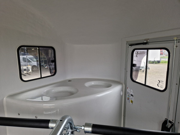 Paardentrailer Cheval Liberte  Gold Origins | Zadelkamer | 2000kg