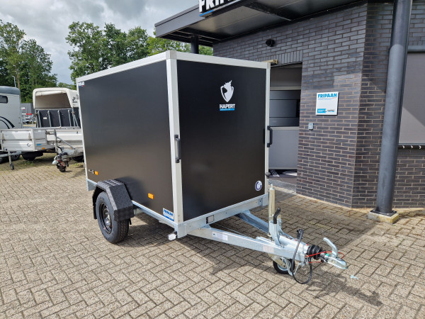 Gesloten wagen Hapert Sapphire L-2 | 250x130x150cm ( composiet zwart)