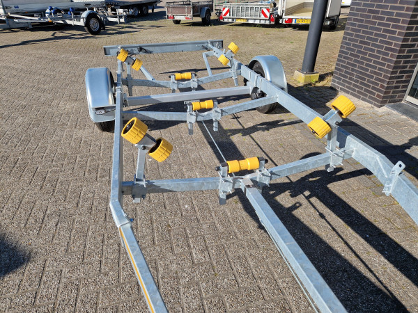 Marlin Boottrailer 0x0  