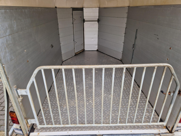 Henra Veetrailer 290x152  TK