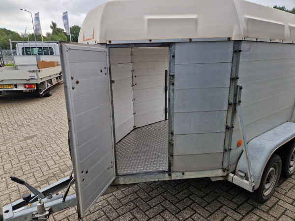 Henra Veetrailer 290x152  TK
