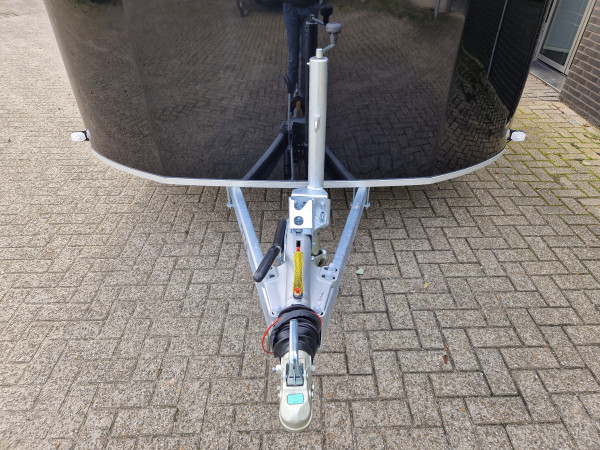 Debon Roadster 2000  ( Nieuw Model )