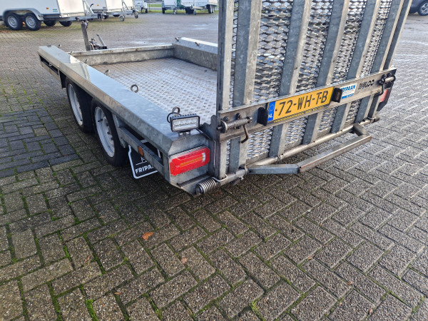 Hulco Aanhanger 300x150  Terrax-2