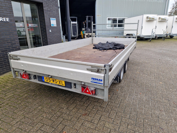 Hapert Aanhanger 405x200  Azure