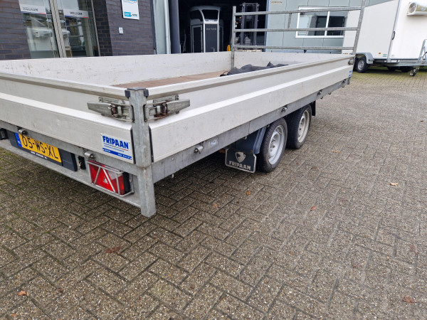 Hapert Aanhanger 405x200  Azure