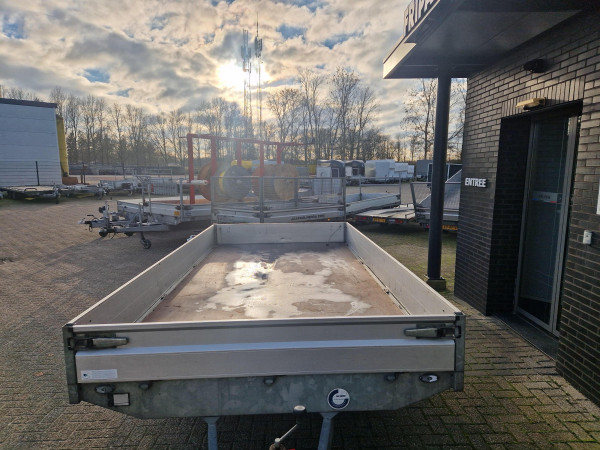 Hapert Aanhanger 400x200  Azure