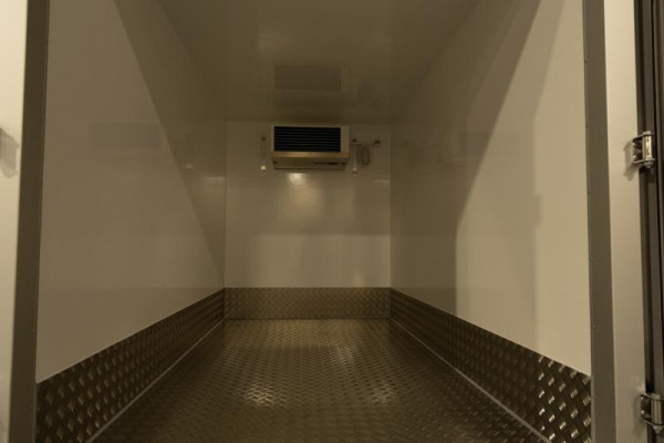 Vriesaanhangwagen  2500kg Variant