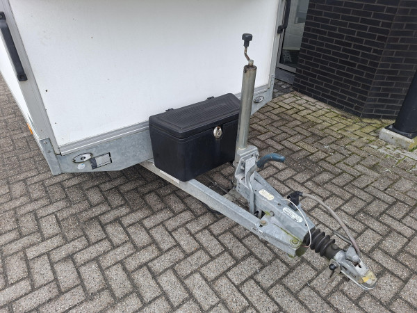 Hapert Gesloten opbouw 280x160  Sapphire